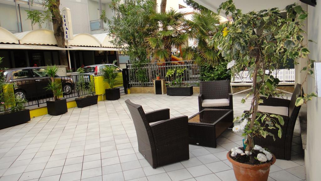 Hotel Bologna Rimini Exterior photo